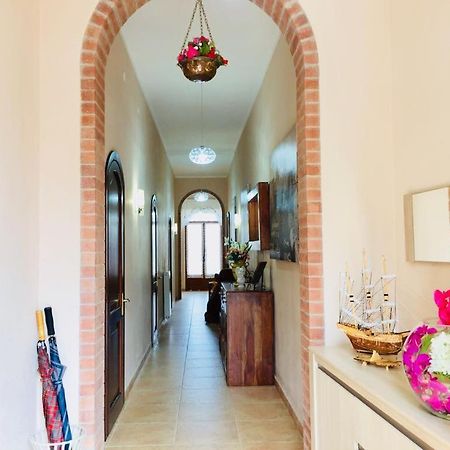 Il Mandarino Bed & Breakfast Decimomannu Bagian luar foto