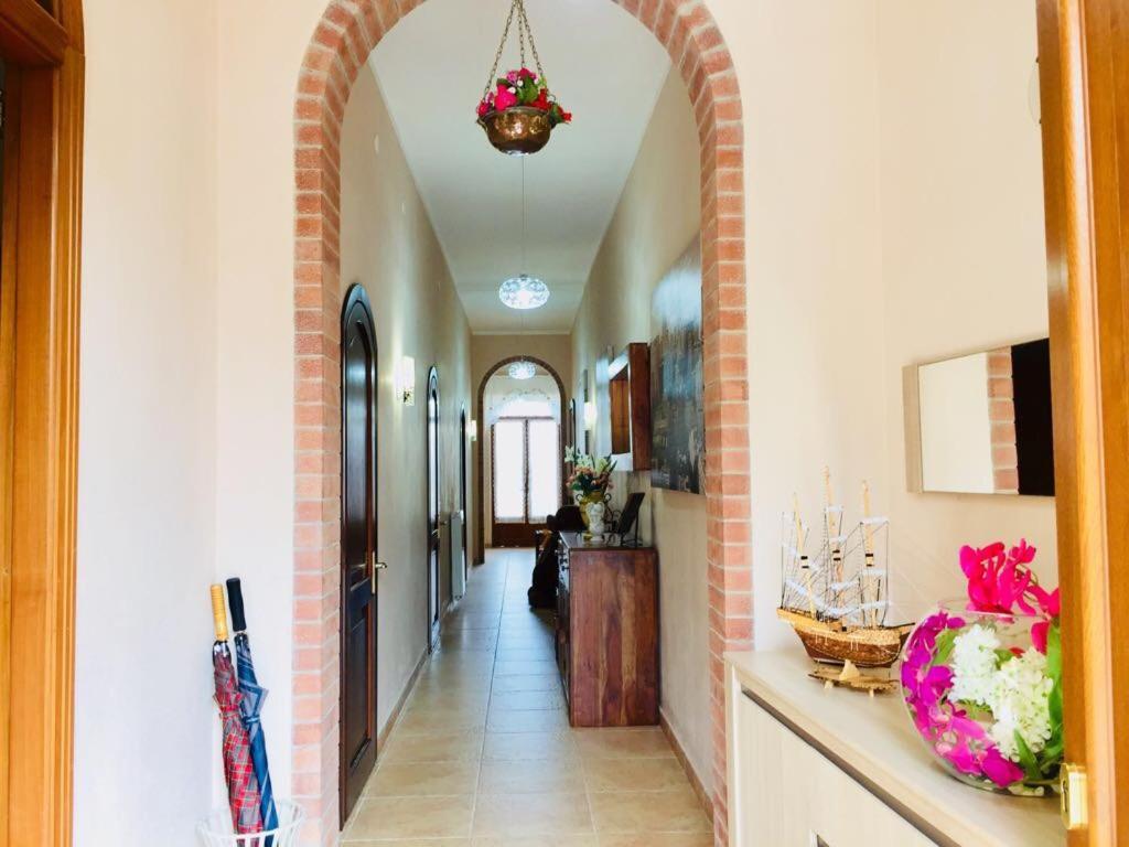 Il Mandarino Bed & Breakfast Decimomannu Bagian luar foto