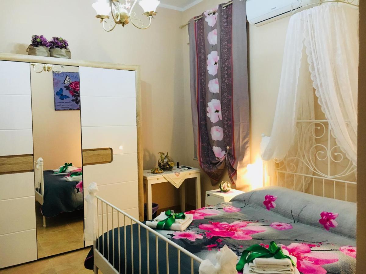 Il Mandarino Bed & Breakfast Decimomannu Bagian luar foto