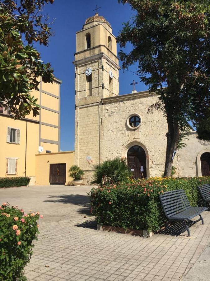 Il Mandarino Bed & Breakfast Decimomannu Bagian luar foto